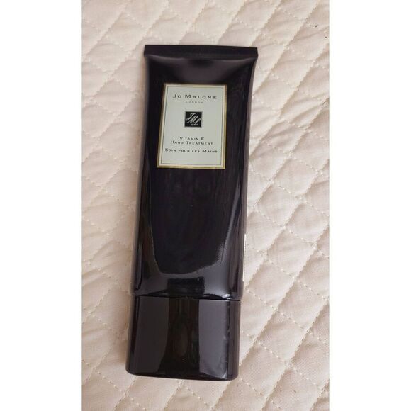Jo Malone lotion - Picture 2 of 5